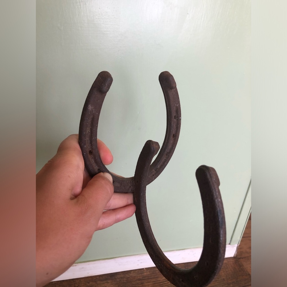 Handmade Horseshoe Wall Hook Hanger, Rustic Western Ranch Folk Primitive